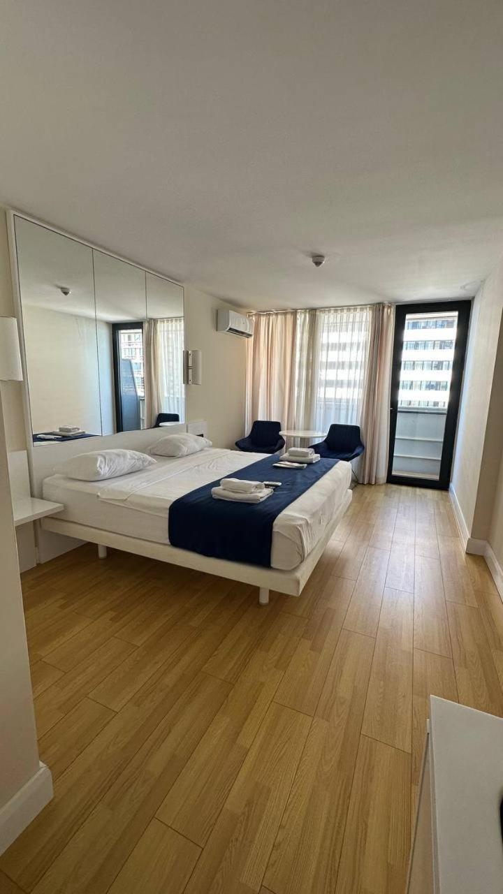 Black Sea Batumi Hotel Orbi City Eksteriør bilde